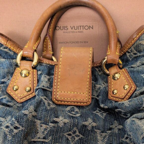 Authentic Louis Vuitton Denim Pleaty Monogram Vintage Pouch Pochette Hand Bag - Picture 5 of 16